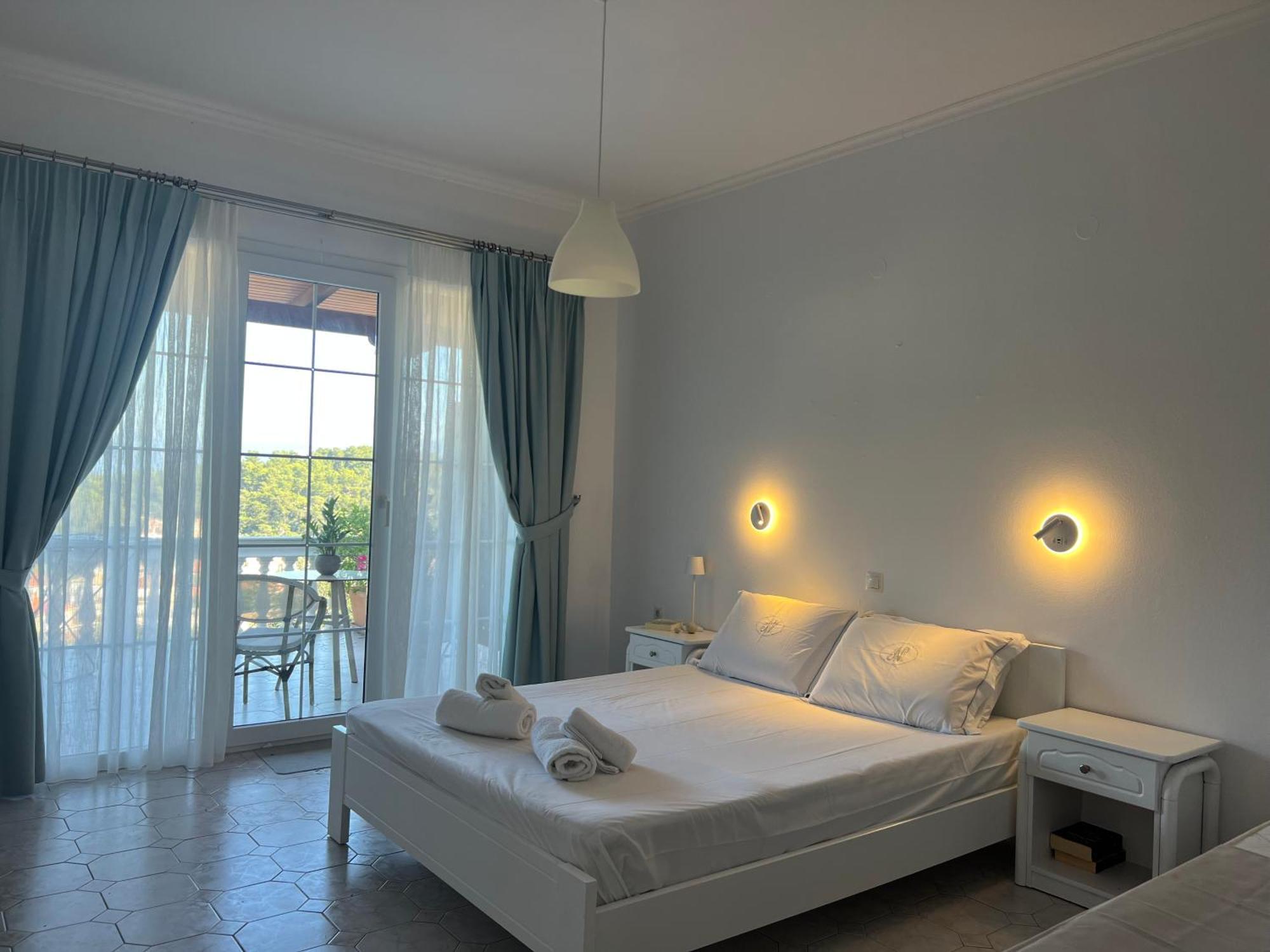 Niko'S And Nora'S Studios Gaios Ngoại thất bức ảnh
